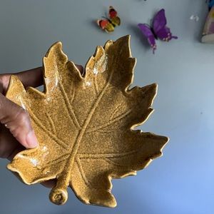 Ceramic Leaf